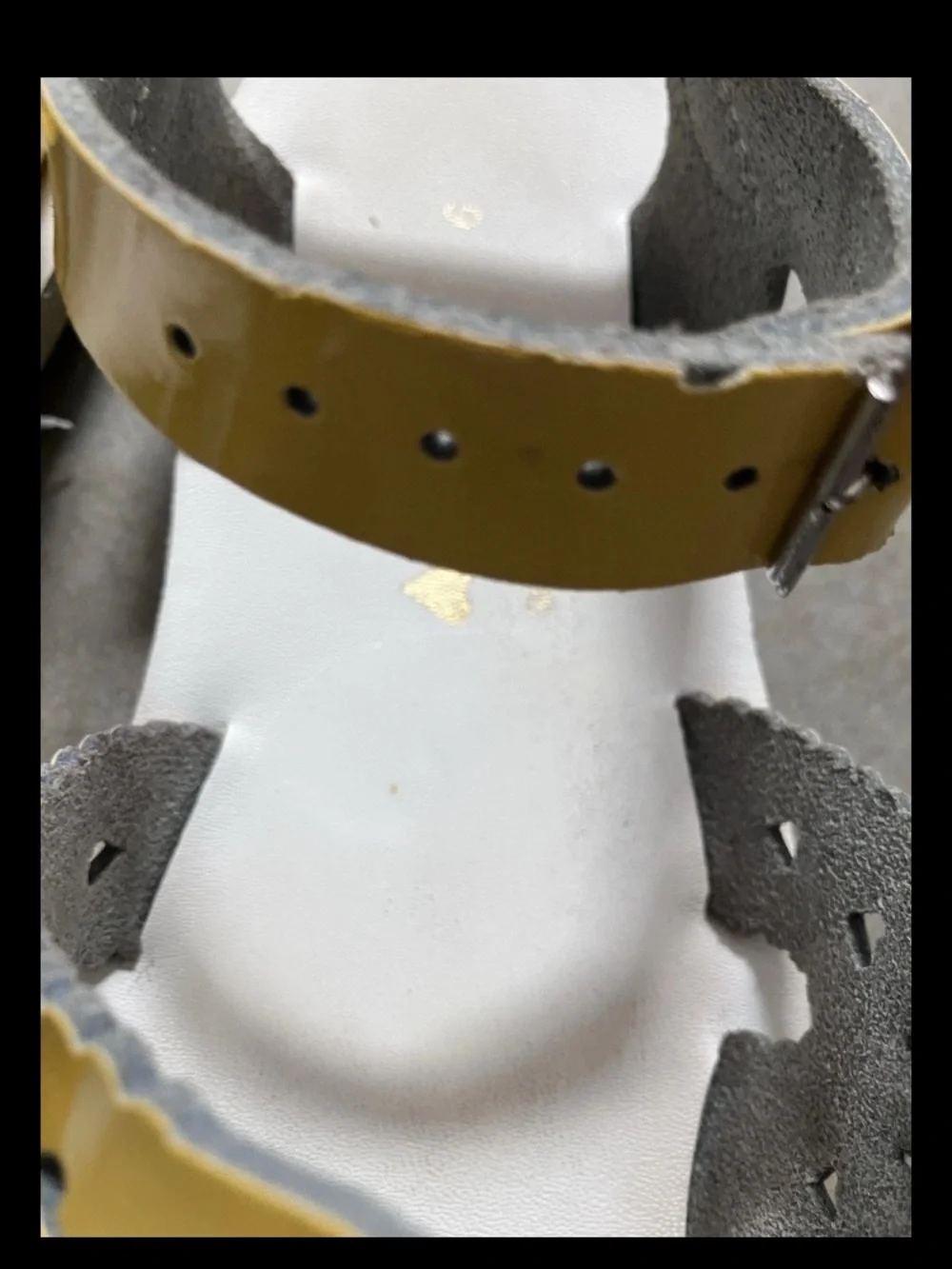 Salt Water Sweetheart Sandals Toddler Size 9 Shiny Yellow